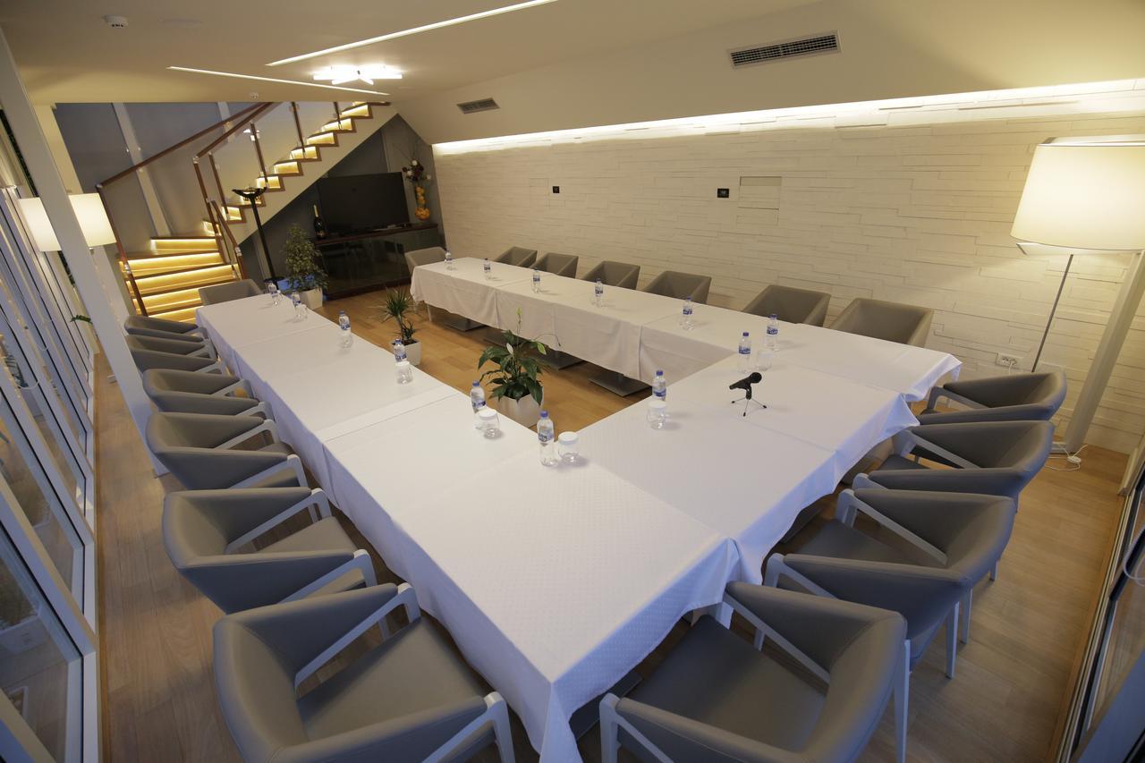 Hotel Bulqiza Bulqize 외부 사진